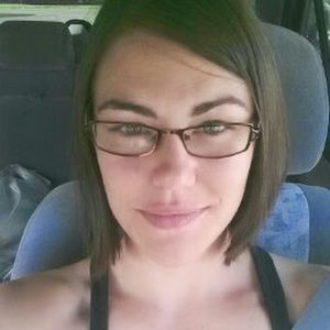 Meet your Posher, Candice